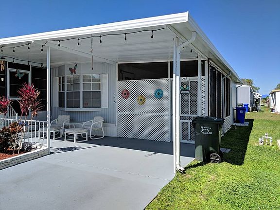 4th image of 715 Stokely Ln