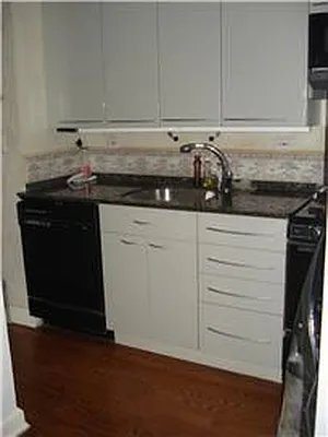 Rented by Akam Sales and Brokerage | media 2