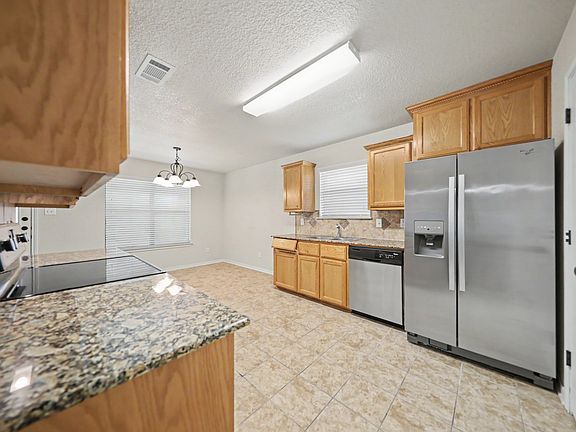 4th image of 2506 Traditions Dr