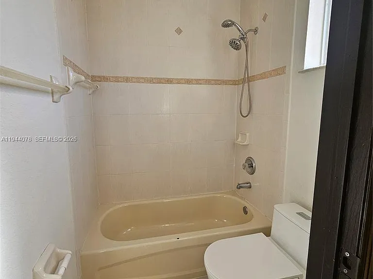 15387 SW 21st Ln — Photo 32