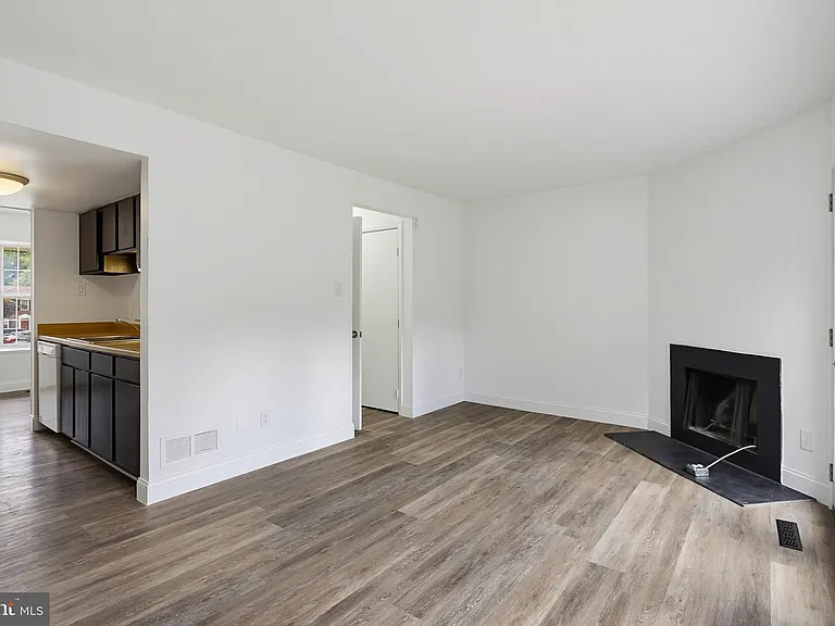 8769 Hayshed Ln #3 — Photo 12