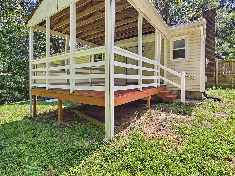 3041 Clintwood Rd — Photo 32