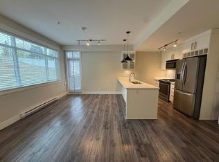 22327 River Rd #210, Maple Ridge, BC V2X 2C7
