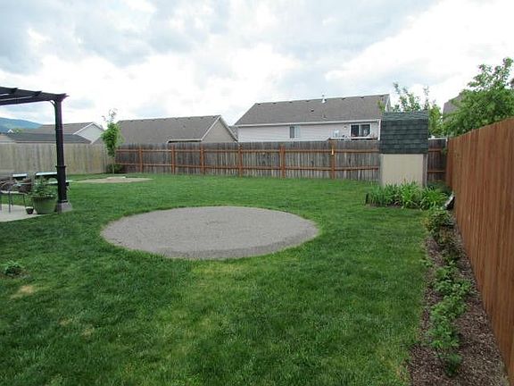 3rd image of 3562 White Sands Ln