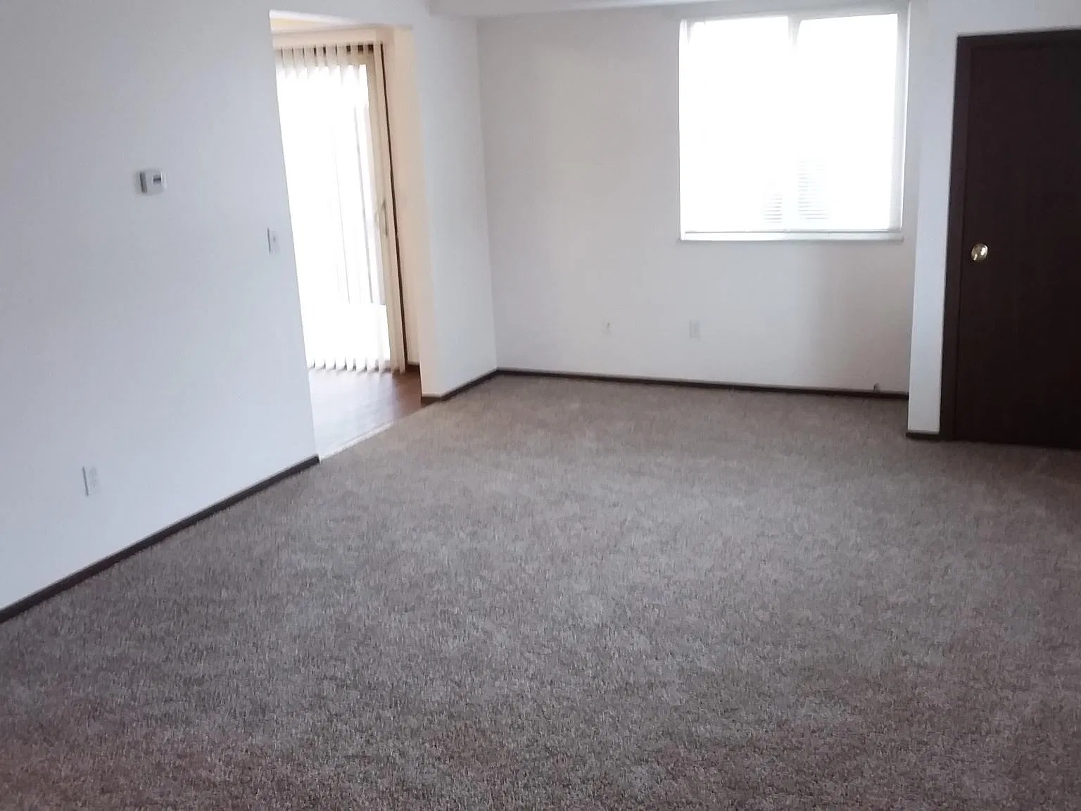 2 bed, 1.5 bath, 1058 sqft, $1,200 — Photo 2