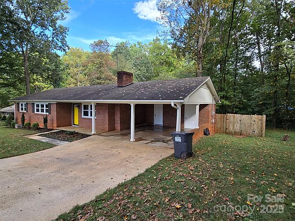 4th image of 152 Colonial Heights Ln