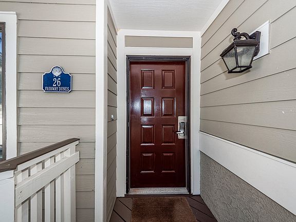 4th image of 26 Fairway Dunes Ln
