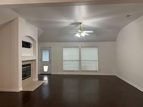 5th image of 1503 Heather Brook Dr