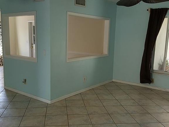 3rd image of 1320 Chesterfield Dr