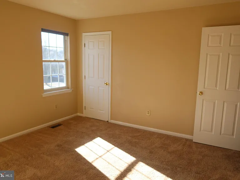 4581 Green Tree Rd — Photo 12