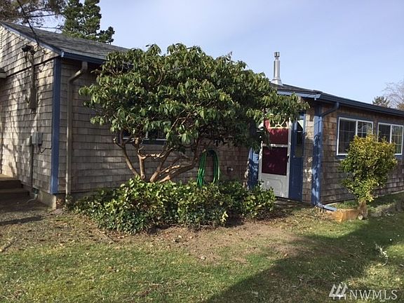 2nd image of 26407 North Pl