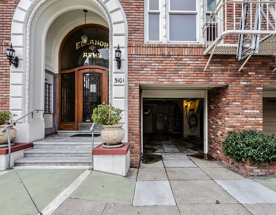 1st image of 3101 Gough St APT 103