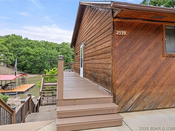 5th image of 2539 Robin Hood Ln