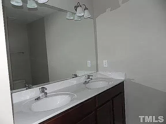 310 Dove Cottage Ln — Photo 7