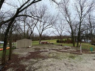 82 N Linn Valley Dr, Linn Valley, KS 66040
