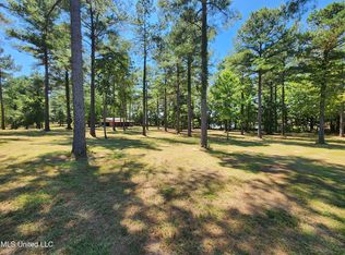 Bett Rd, Coldwater, MS 38618