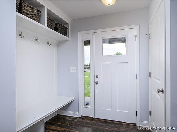 5th image of 3696 Kyle Drive NW
