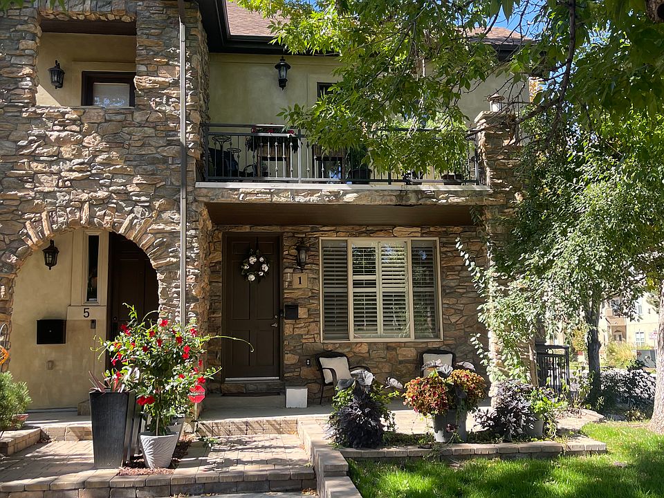 Beautiful entry on corner lot