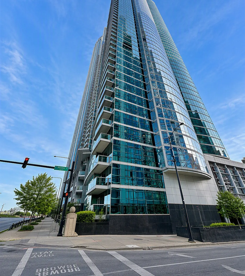 3 bed, 1750 sqft, $5,300 — Photo 1