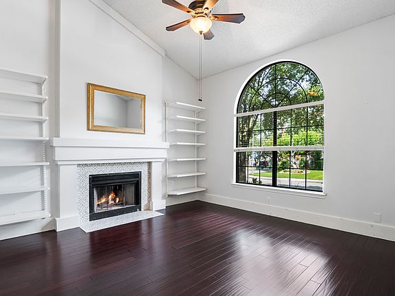 5th image of 4010 Camphor Way