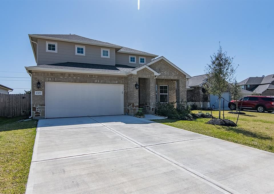1st image of 2307 E Winding Pines Dr