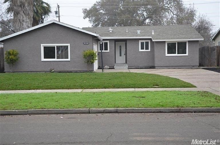 1st image of 637 W Morada Ln