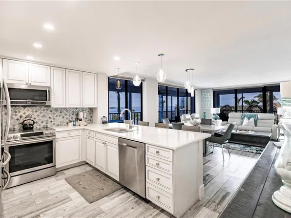 17170 Harbour Point DR #437, FORT MYERS, FL 33908