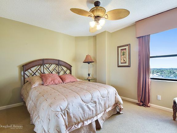 4th image of 176 Helios Dr APT 410