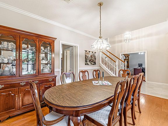 2nd image of 7610 Clover Canyon Cir