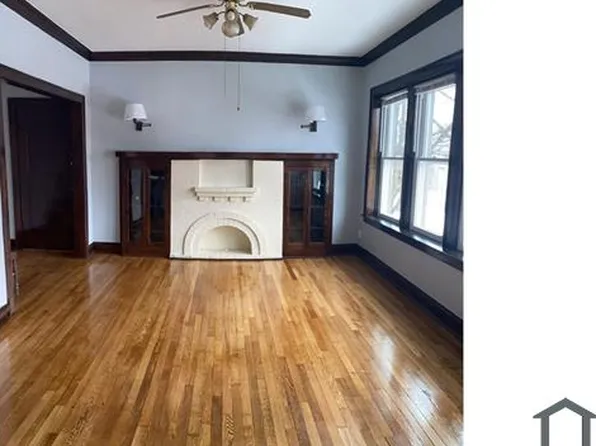 125 E 73rd St #2, Chicago, IL 60619