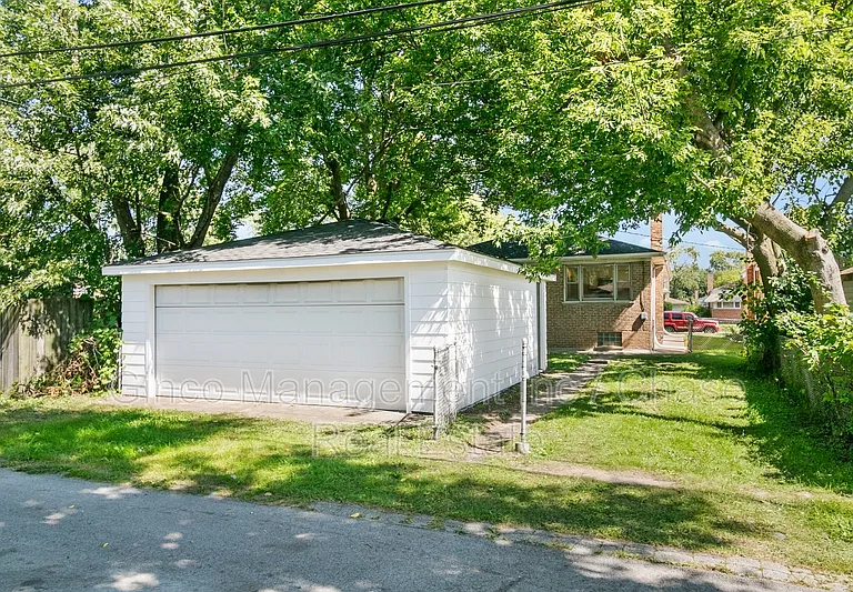 14214 Minerva Ave — Photo 4
