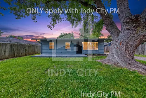 3232 Normandy Rd Photo 1