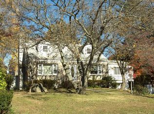 7 Glenwood Rd, Harrison, NY 10528