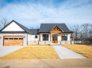 213 Sunny Dr, Rolla, MO