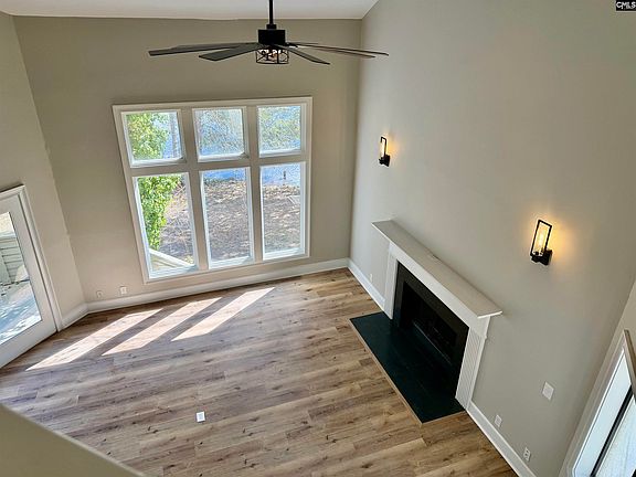 5th image of 74 Ridge Lake Dr