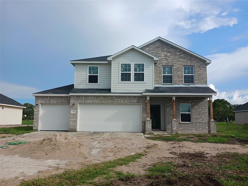 533 Green Meadows Dr