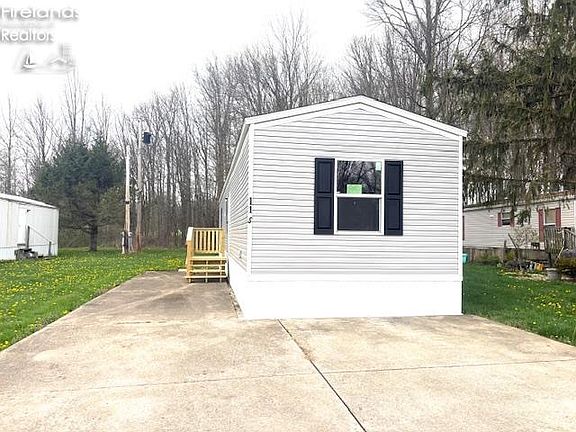 2nd image of 1121 Clayberg Rd #115