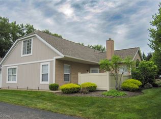 310 Millennium Dr, Tallmadge, OH 44278