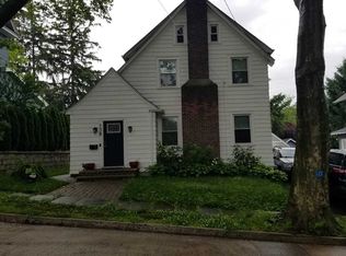 138 Park Pl, Bogota, NJ