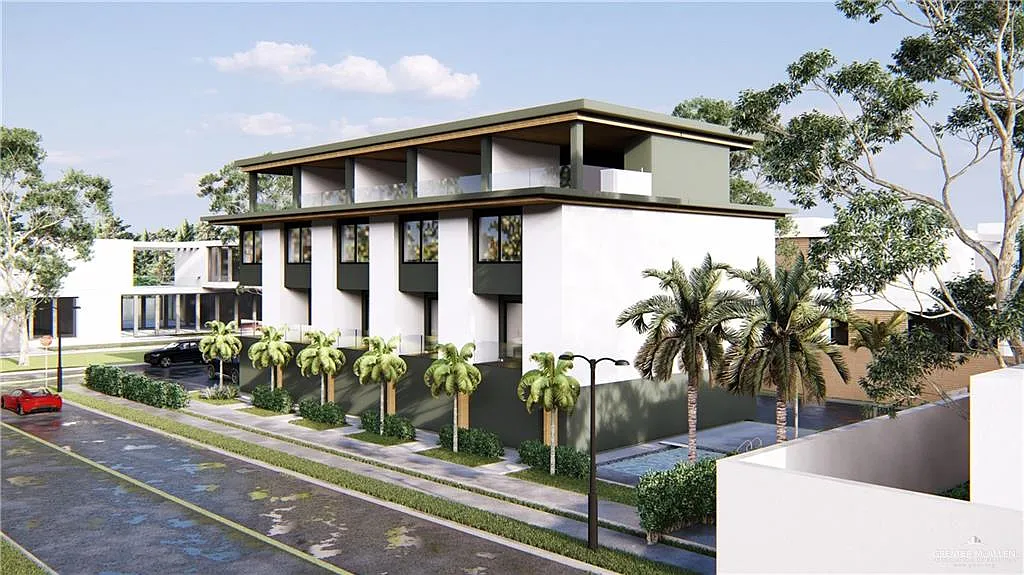 107 W Acapulco St — Photo 3