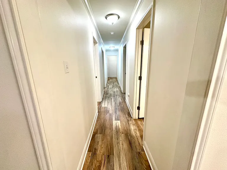 3916 Austin Ave — Photo 7