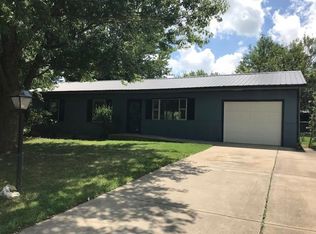 524 Wilson Way, Marshfield, MO 65706