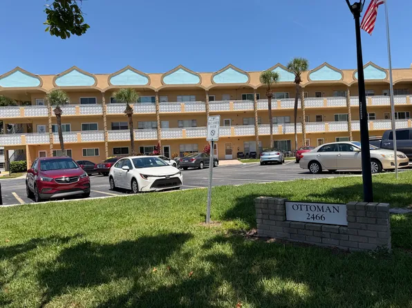 2466 Ecuadorian Way APT 64, Clearwater, FL 33763
