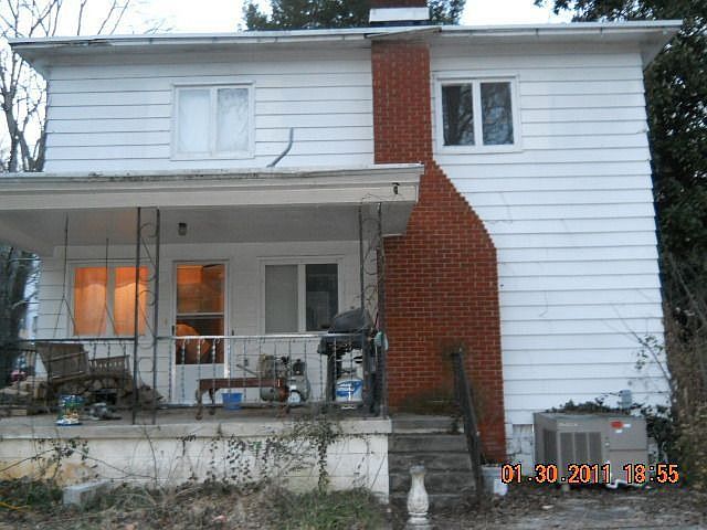 2nd image of 126 Wade Ln