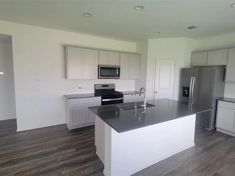 5108 Marcasca Dr — Photo 12