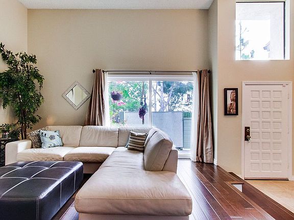 3rd image of 3336 Caminito Eastbluff Unit 156