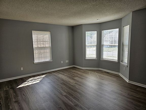 3905 Highland Ave.