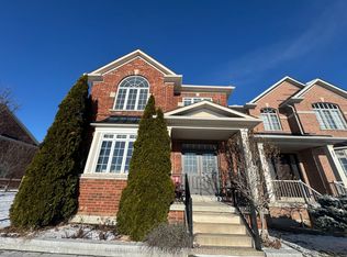 13 Woodway Ln, Markham, ON L6B 0N4