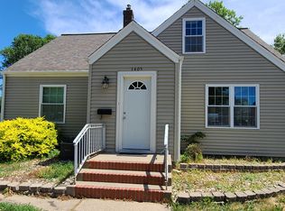 1405 S 1st St, Aberdeen, SD 57401
