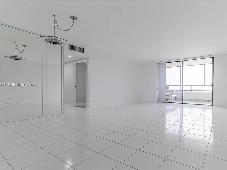 500 Three Islands Blvd #1110 — Photo 6